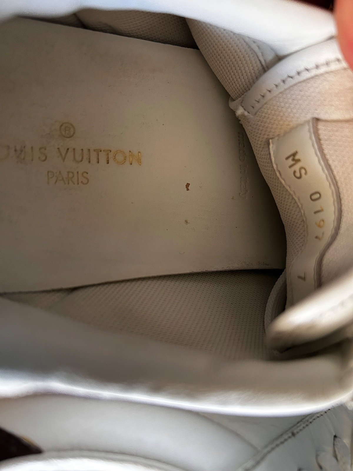Sneakers tal-Ġilda Bajda Louis Vuitton - photo 7