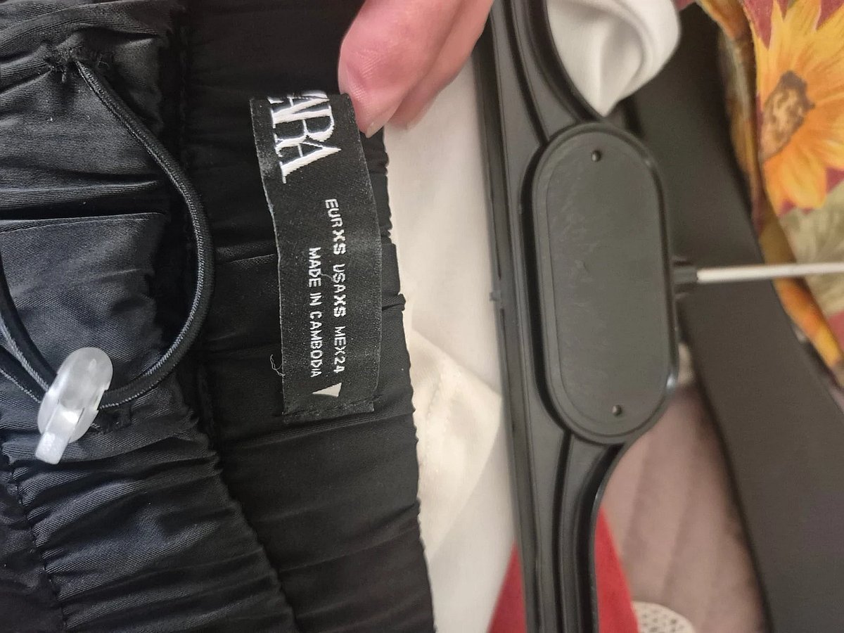 Pantalones holgados negros de Zara, talla XS/S - photo 6