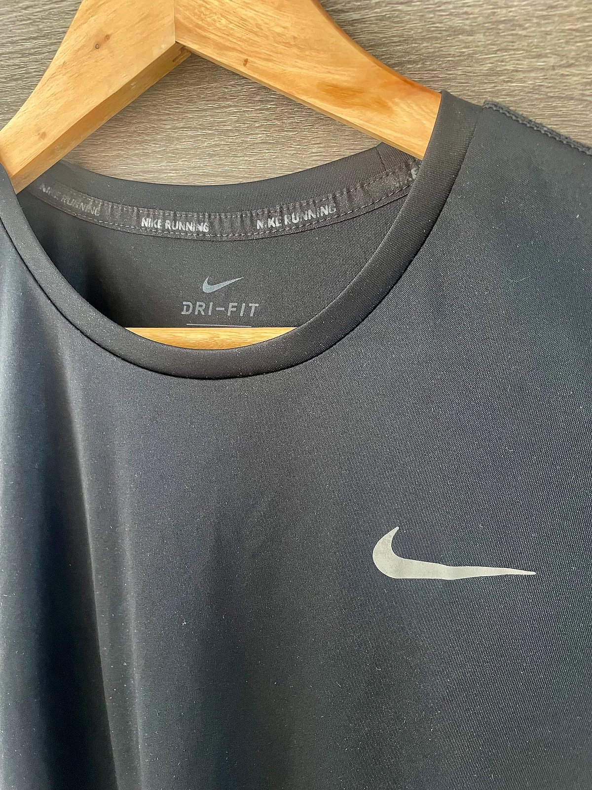 T-shirt tat-Tlielaq Nike Dri-FIT - photo 2