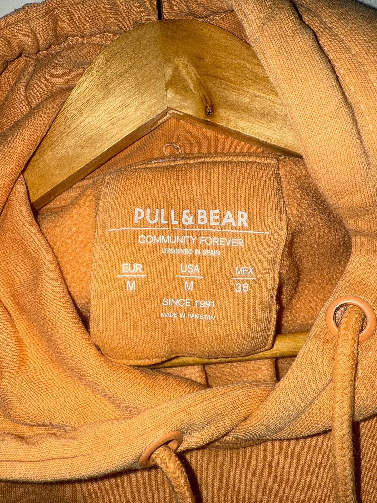 Sudadera con capucha naranja de Pull & Bear - photo 5