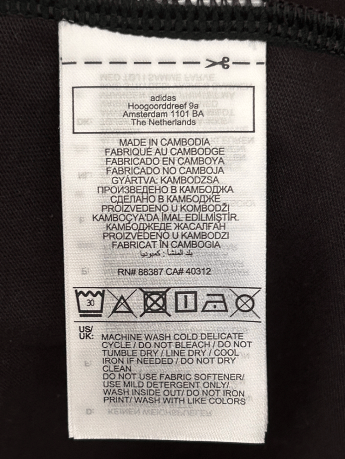 Vestido camiseta con el logo del trébol de Adidas - photo 6