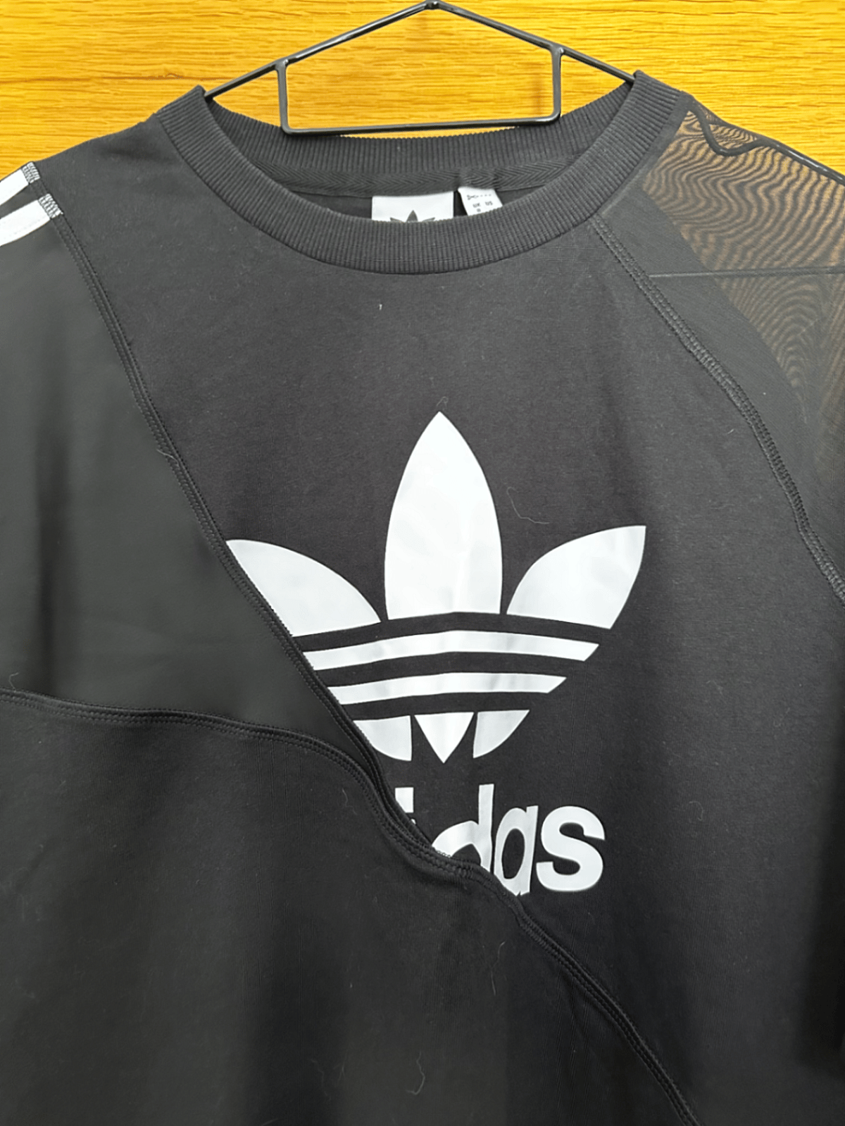Vestido camiseta con el logo del trébol de Adidas - photo 2