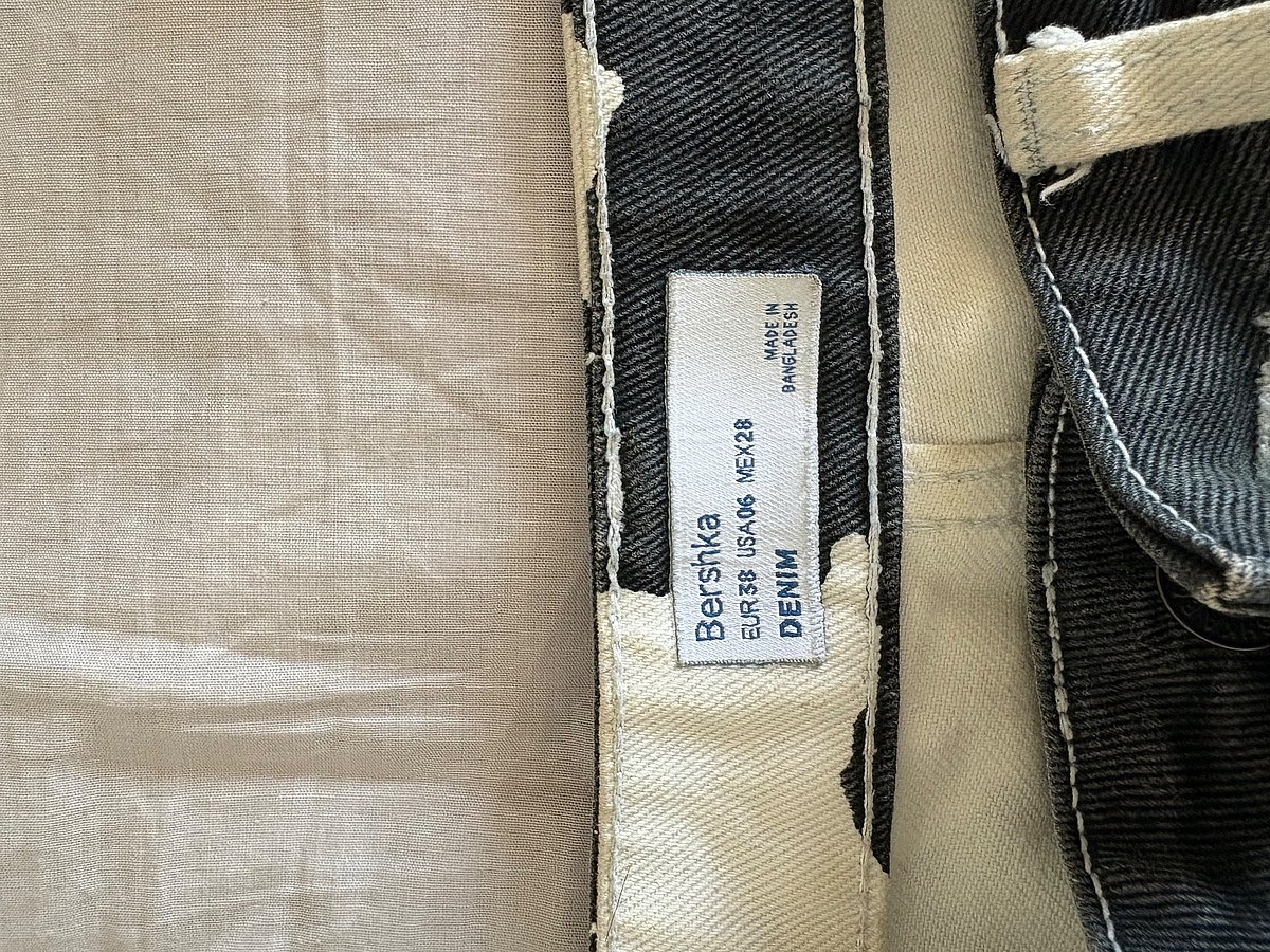 Pantalones rectos con estampado de vaca - photo 2