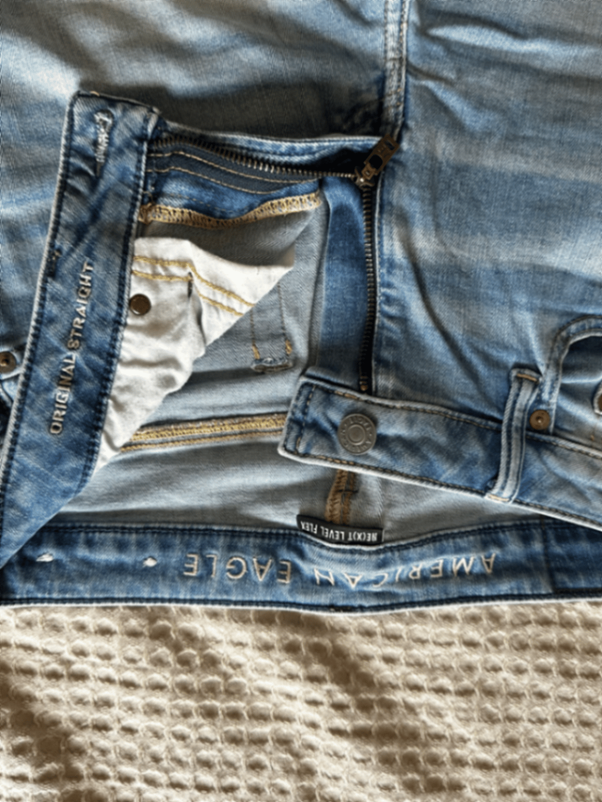 American Eagle Jeans - photo 2