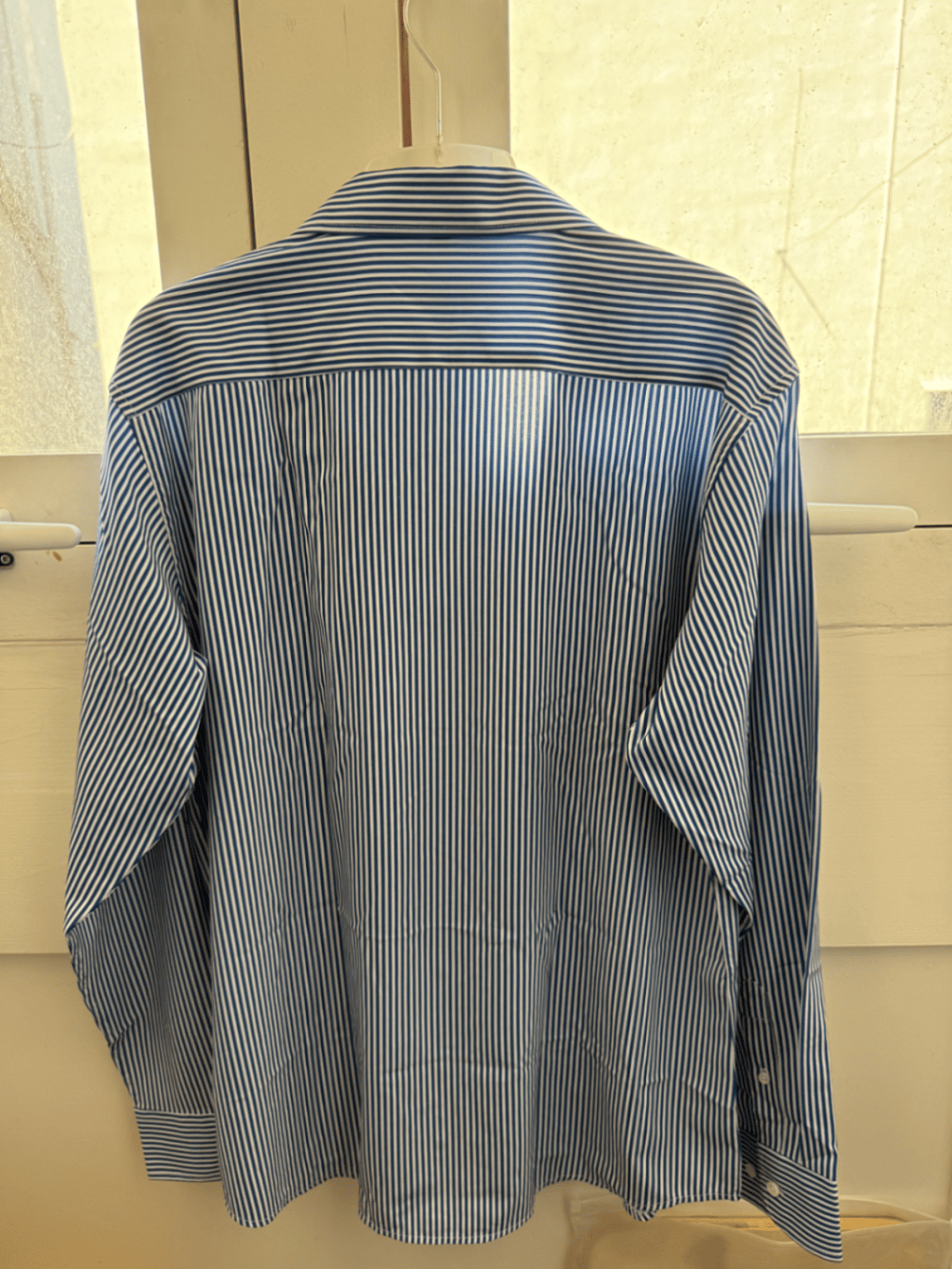 Camisa elegante de rayas con botones - photo 2