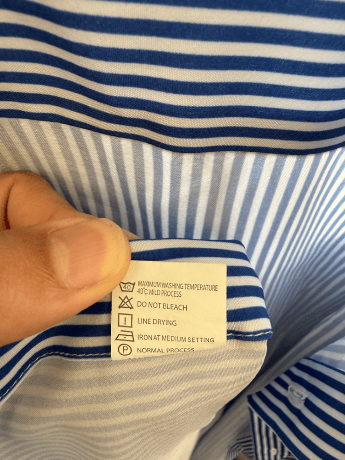 Camisa elegante de rayas con botones - photo 4