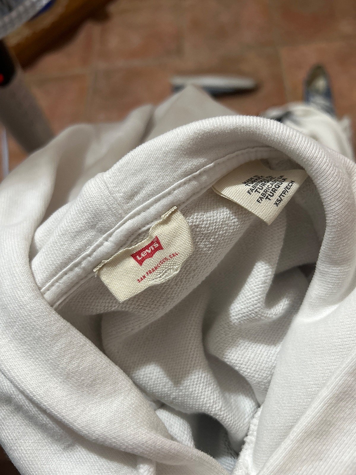 Hoodie Grafika Abjad ta' Levi's - photo 3