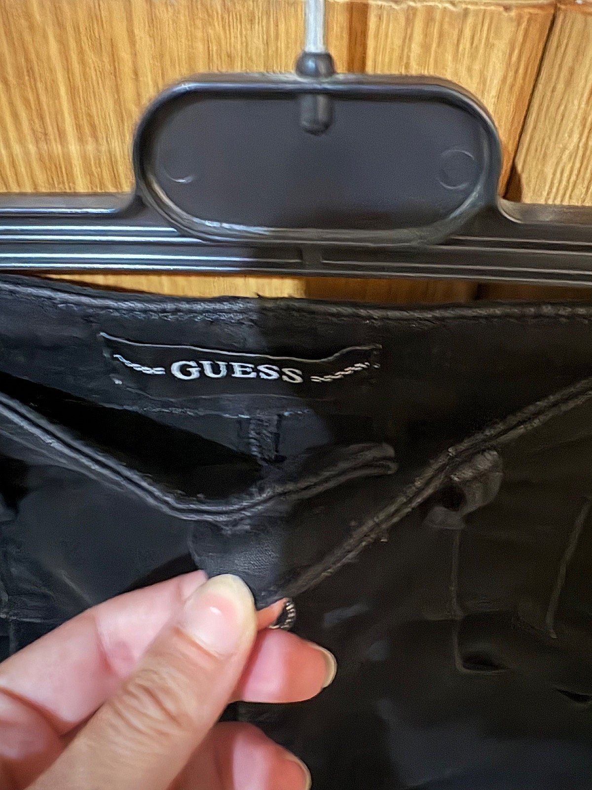 Jeans Guess Iswed b'Qadd Għoli - photo 3