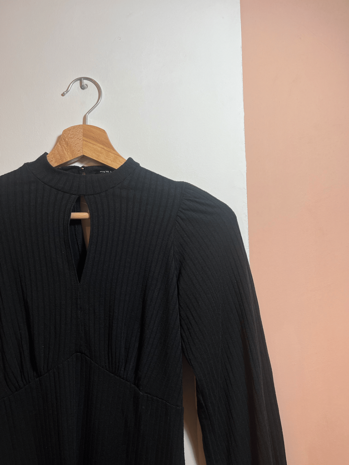 Black Ribbed Keyhole Mini Dress - photo 3