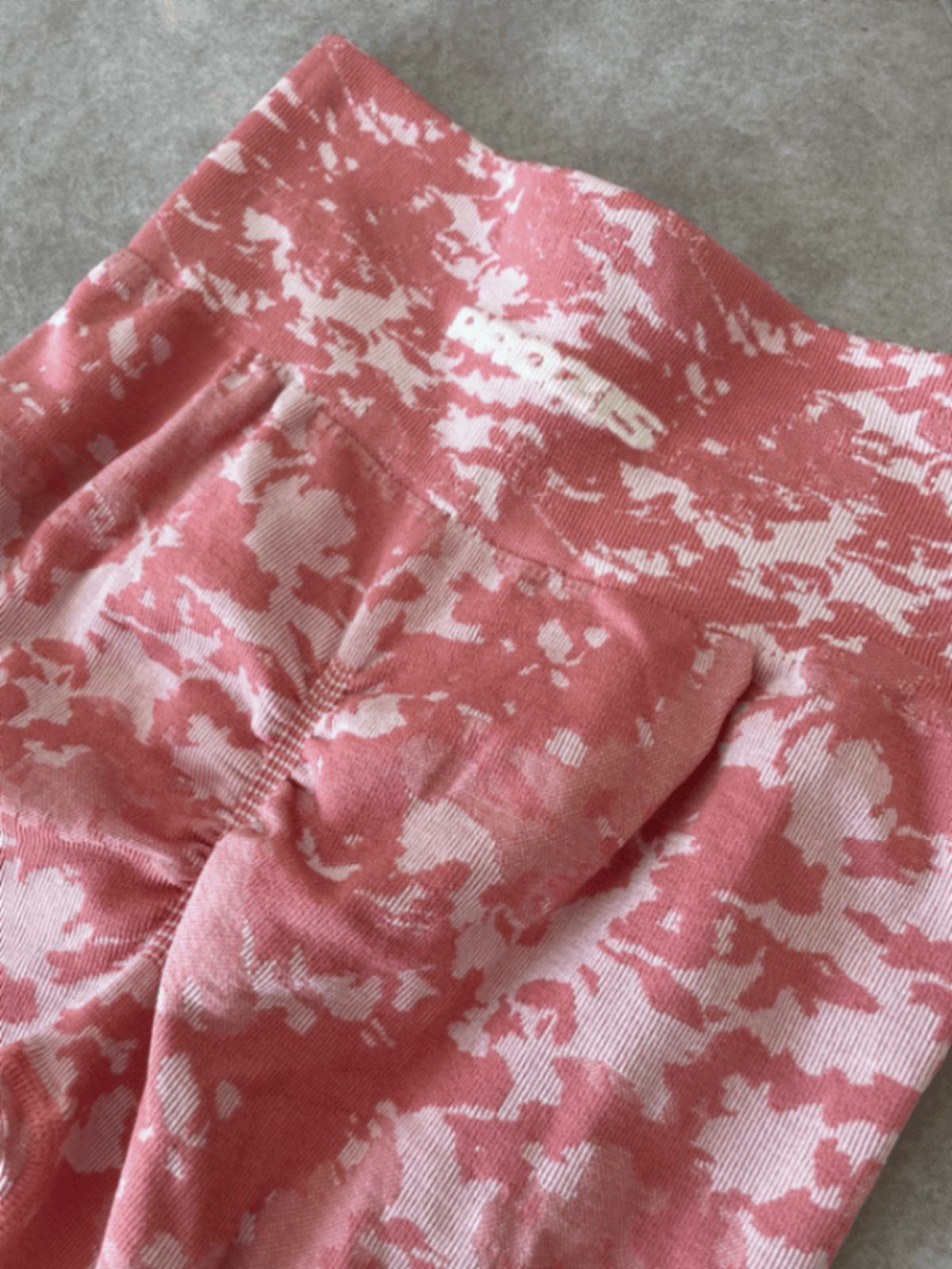Leggings tal-ġinnasju roża mingħajr saldatura Camo - photo 3