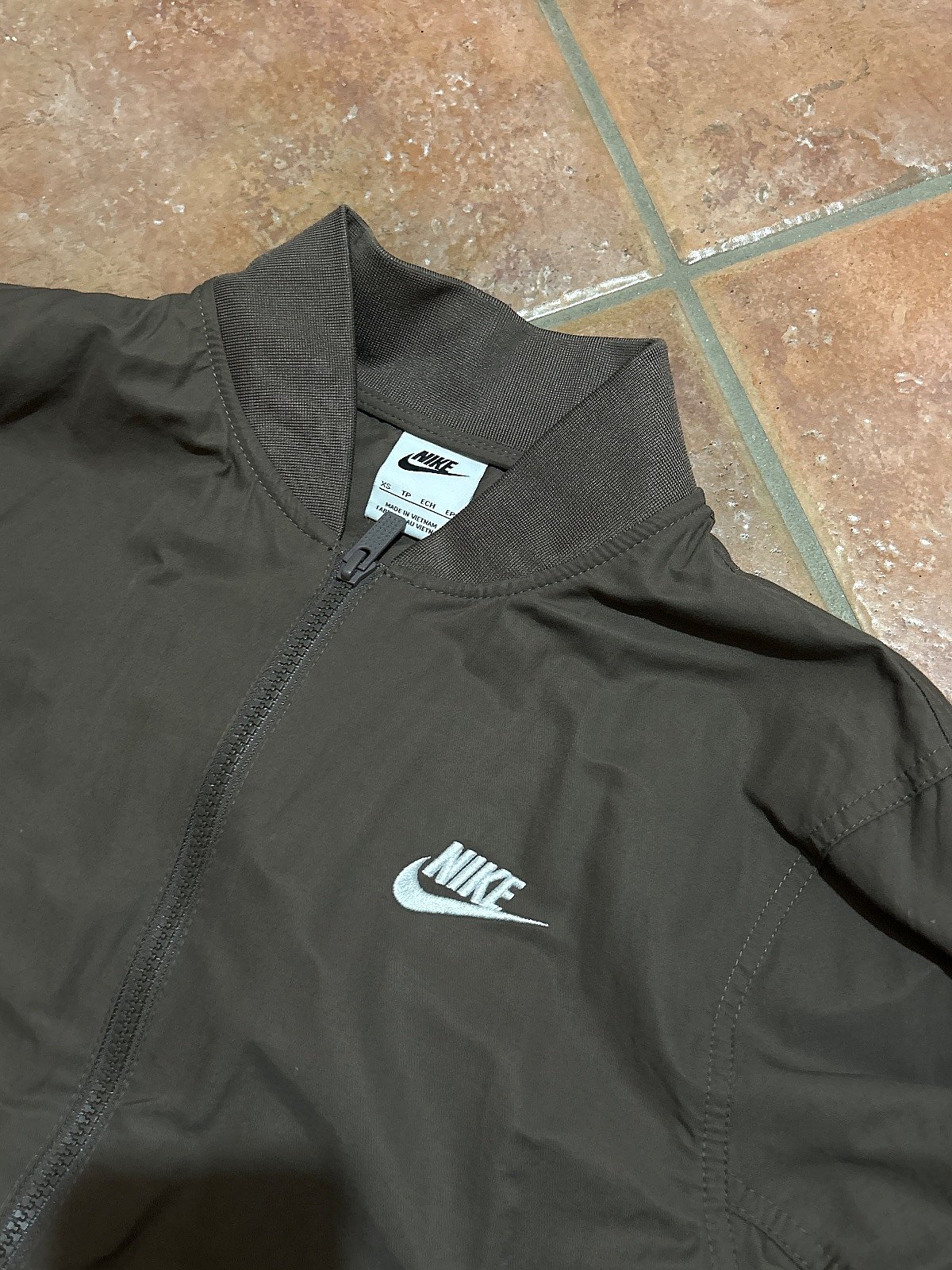 Nike Brown Zip Up Jacket - photo 2