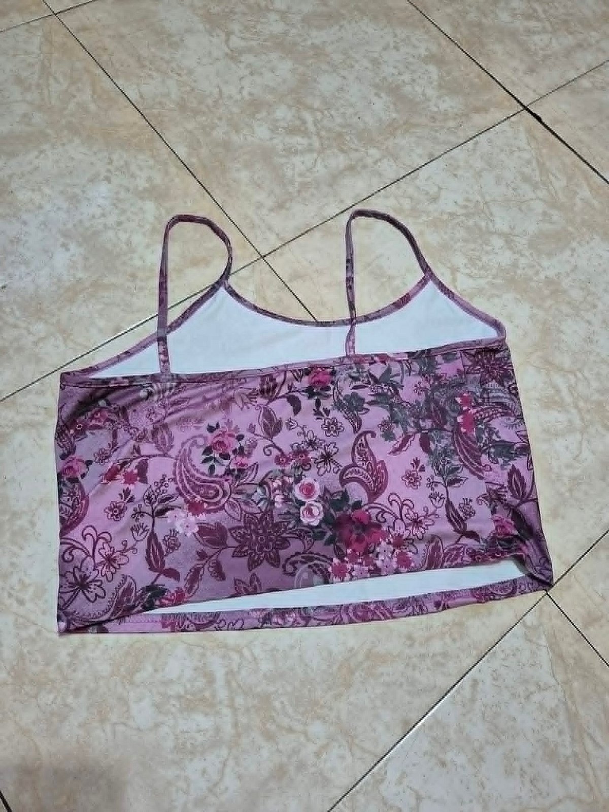 Top de tirantes con estampado floral de cachemir - photo 2