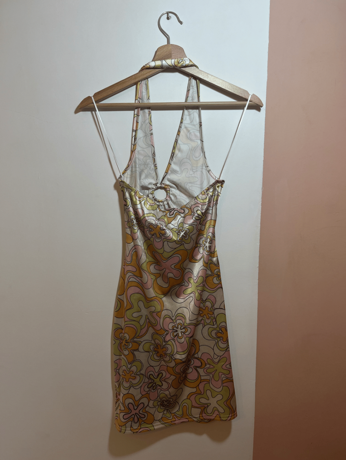 Ilbies Mini Retro bil-Fjuri Halter - photo 3