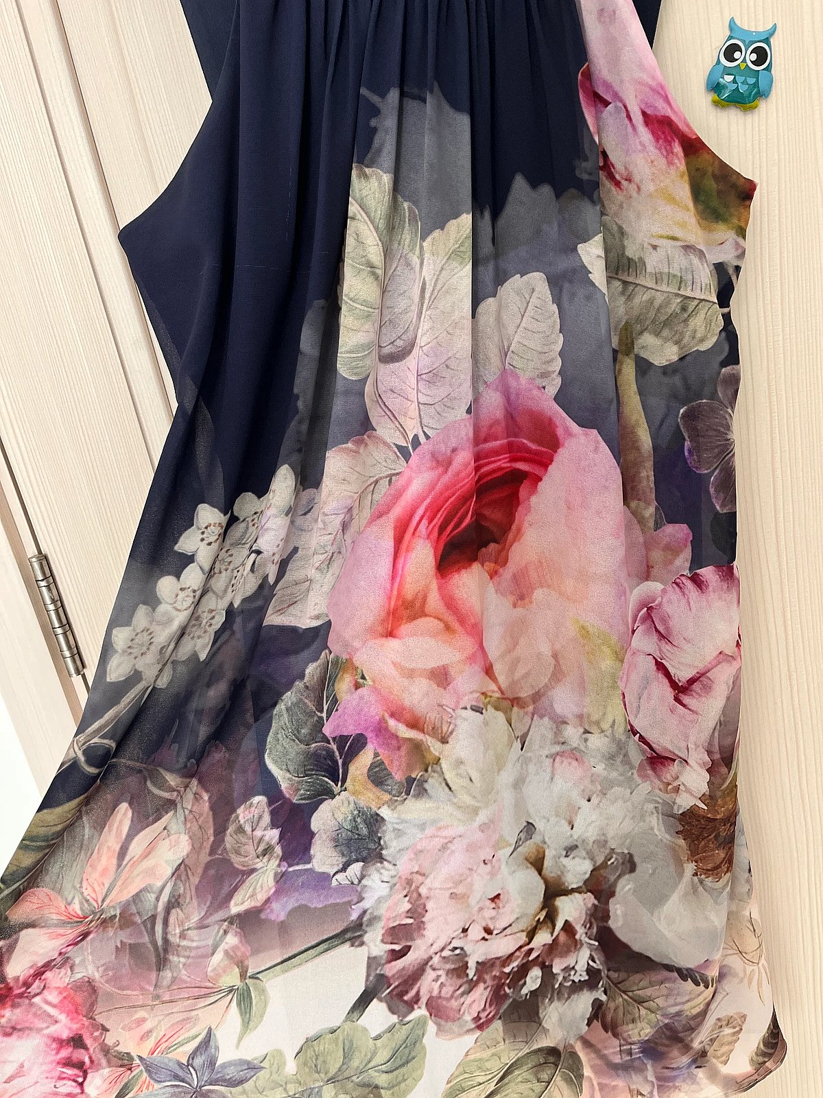 Ilbies bla kmiem b'disinn floreali ta' Ted Baker - photo 3