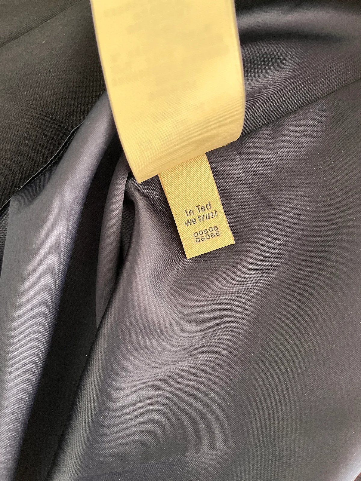 Ilbies bla kmiem b'disinn floreali ta' Ted Baker - photo 5
