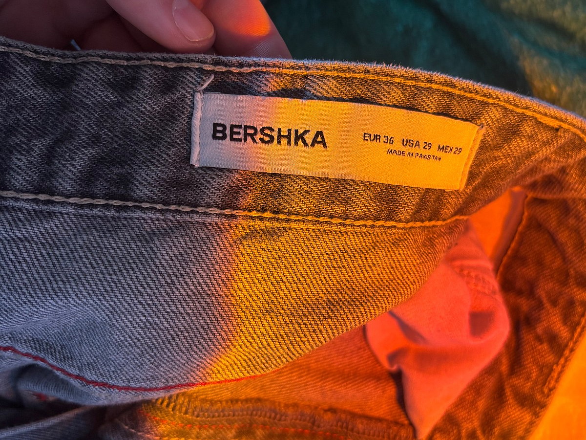 Vaqueros grises de corte ancho de Bershka - photo 5