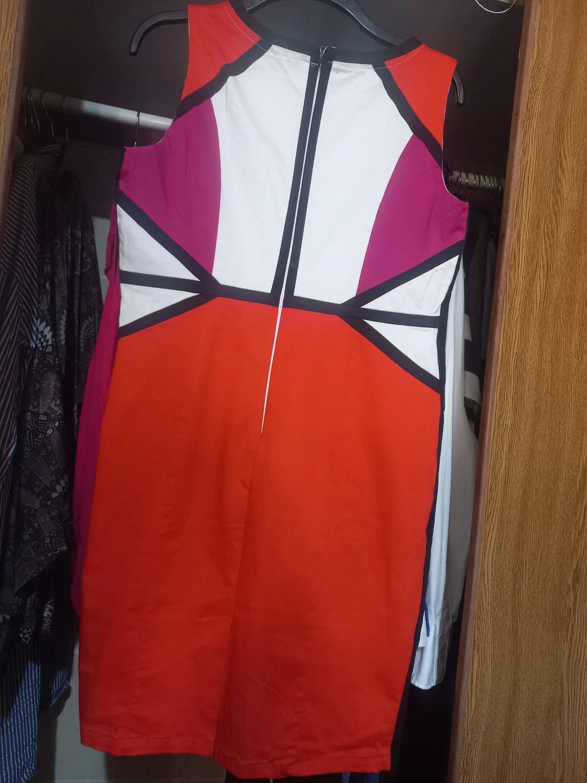 Colour Block Sleeveless Fitted Dress - Size 16 - photo 4