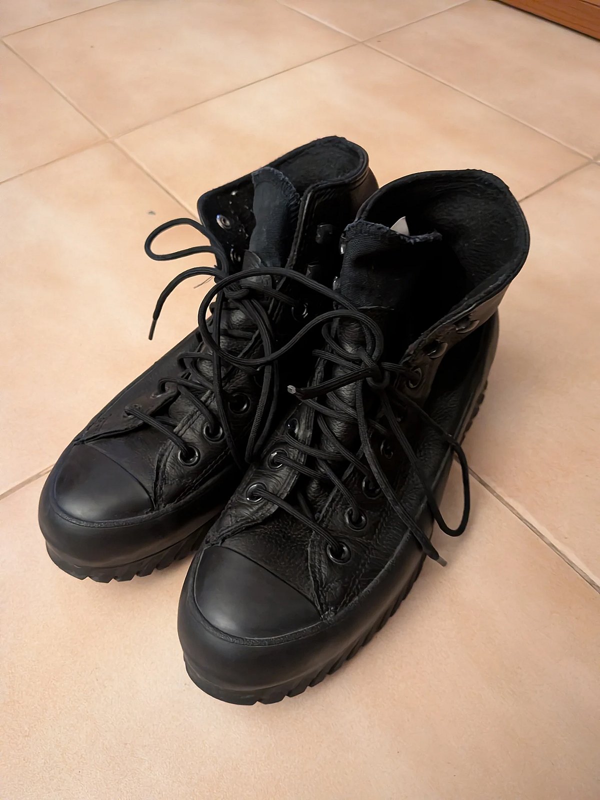 Botas altas de cuero negro - photo 2