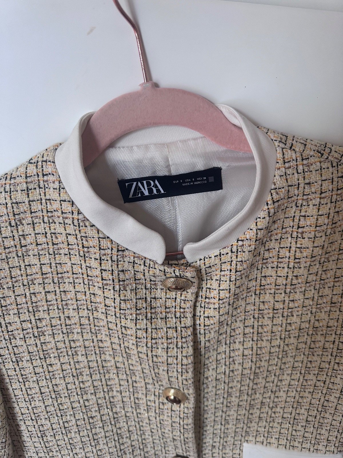 Chaqueta de tweed con botones de Zara - photo 2