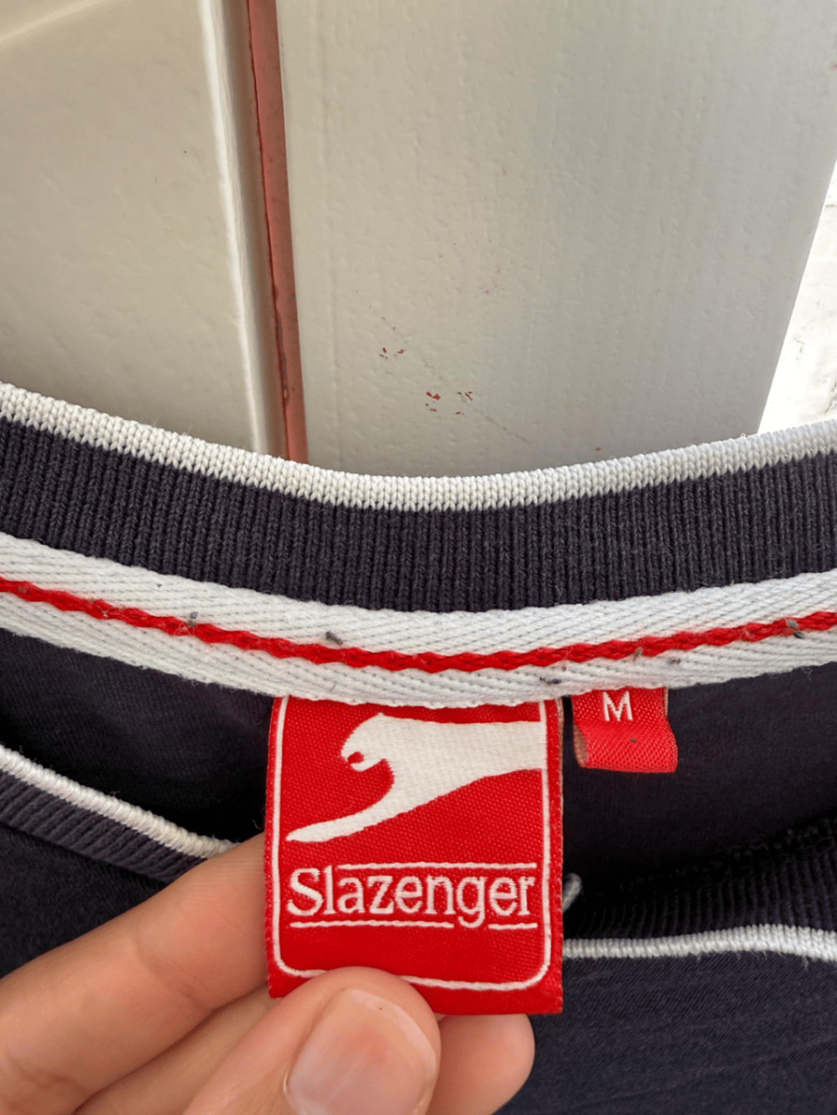 Camiseta con cuello en V de Slazenger - photo 3