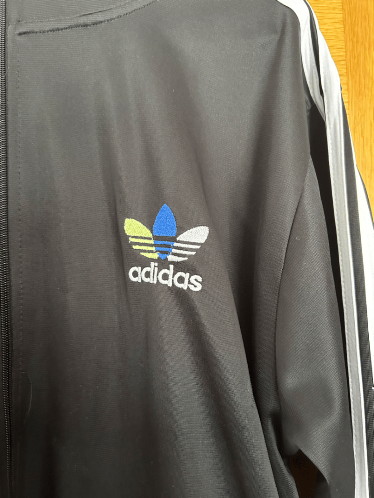 Chaqueta deportiva negra Adidas - photo 2