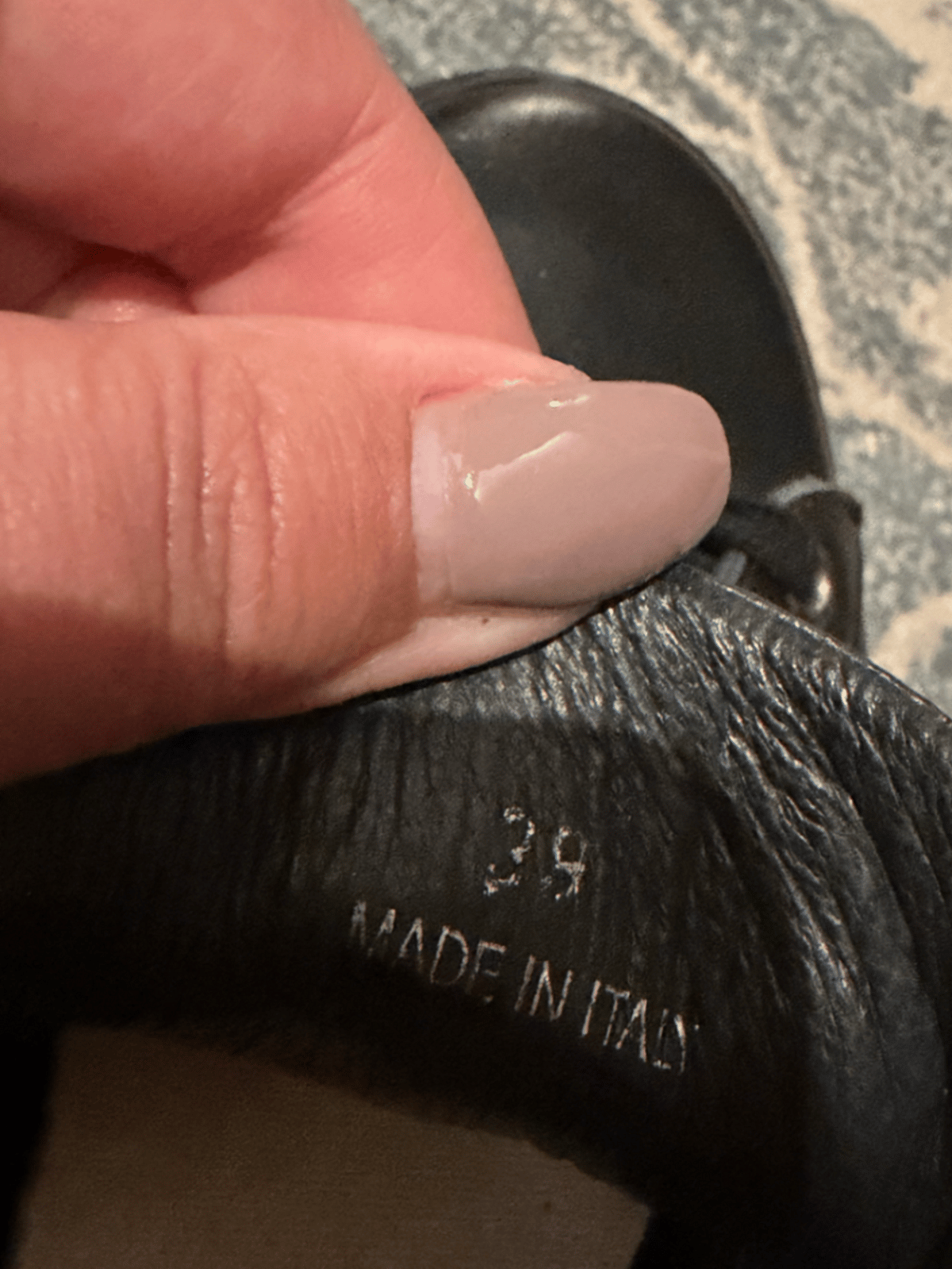 Sneakers in pelle nera Patrizia Pepe - photo 8