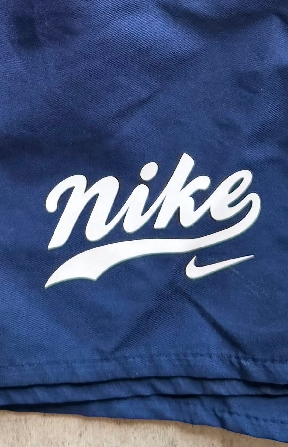 Xorts tat-Taħriġ tan-Nisa Nike – Blu Navy – Daqs M – Bħal Ġodda - photo 2