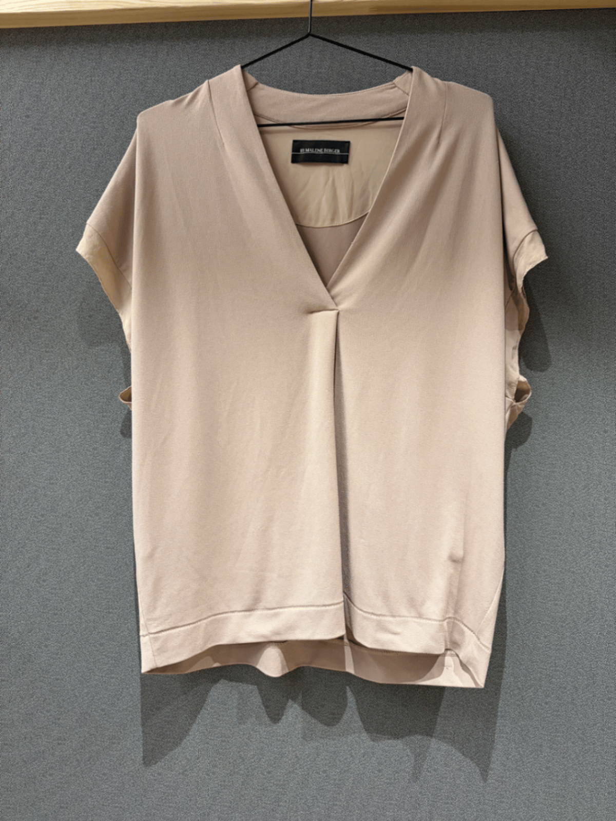 Top con scollo a V di Malene Birger - photo 4