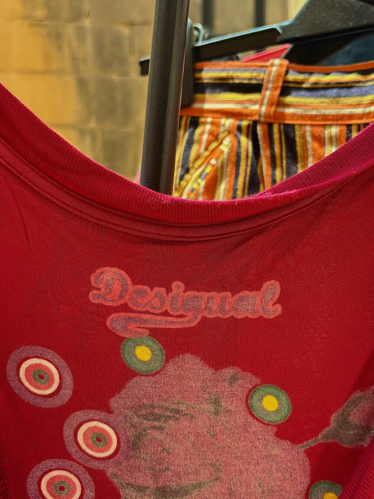 Abito rosa con motivi vivaci Desigual dei primi anni 2000 - photo 3