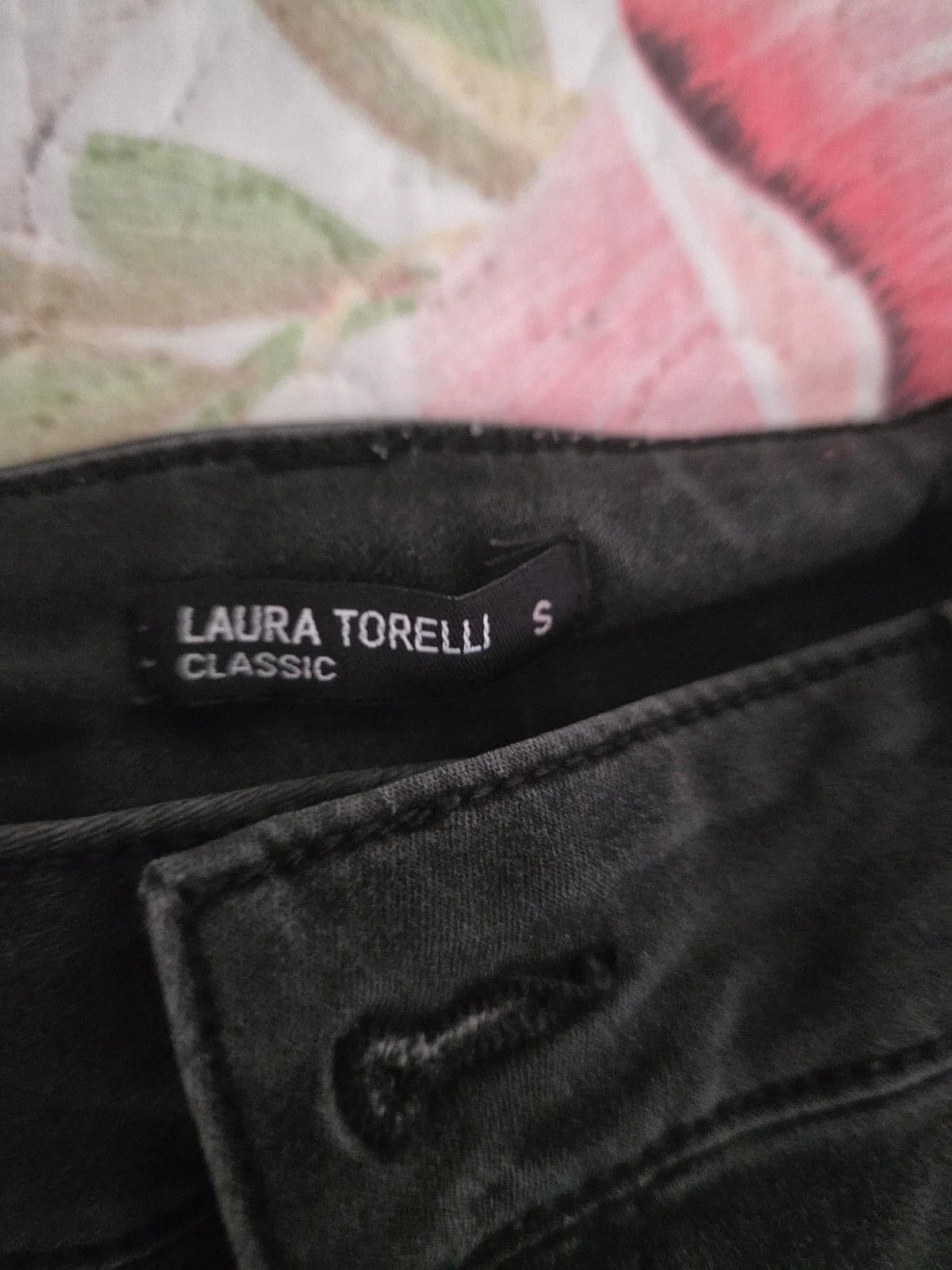 Jeans Iswed Klassiċi ta' Laura Torelli - photo 2