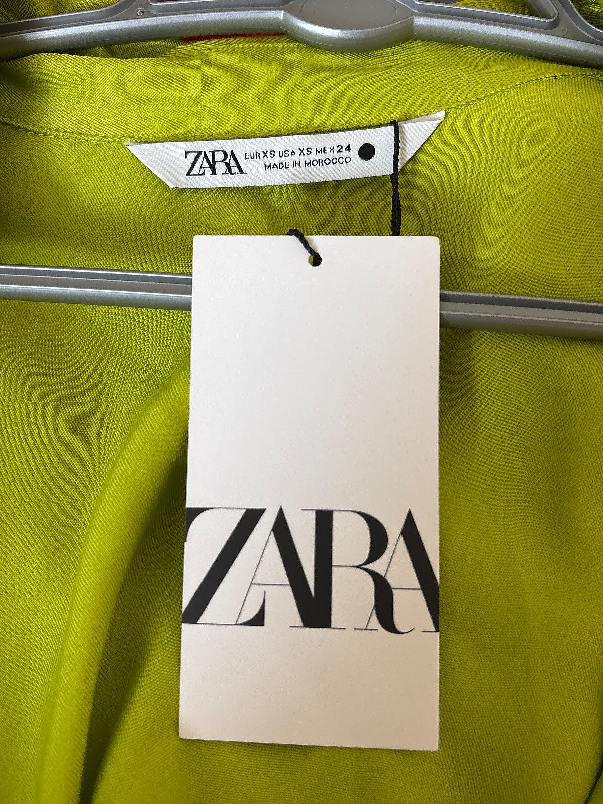 Libsa tal-qmis aħdar jgħajjat ta' Zara - photo 3