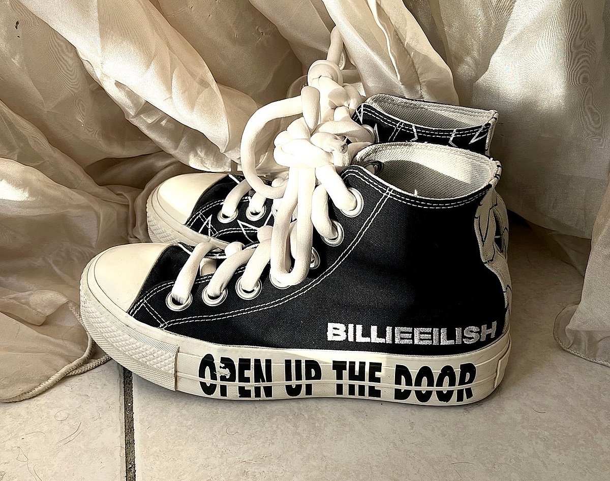 Kollaborazzjoni ta' Billie Eilish x Converse f'edizzjoni limitata - photo 5