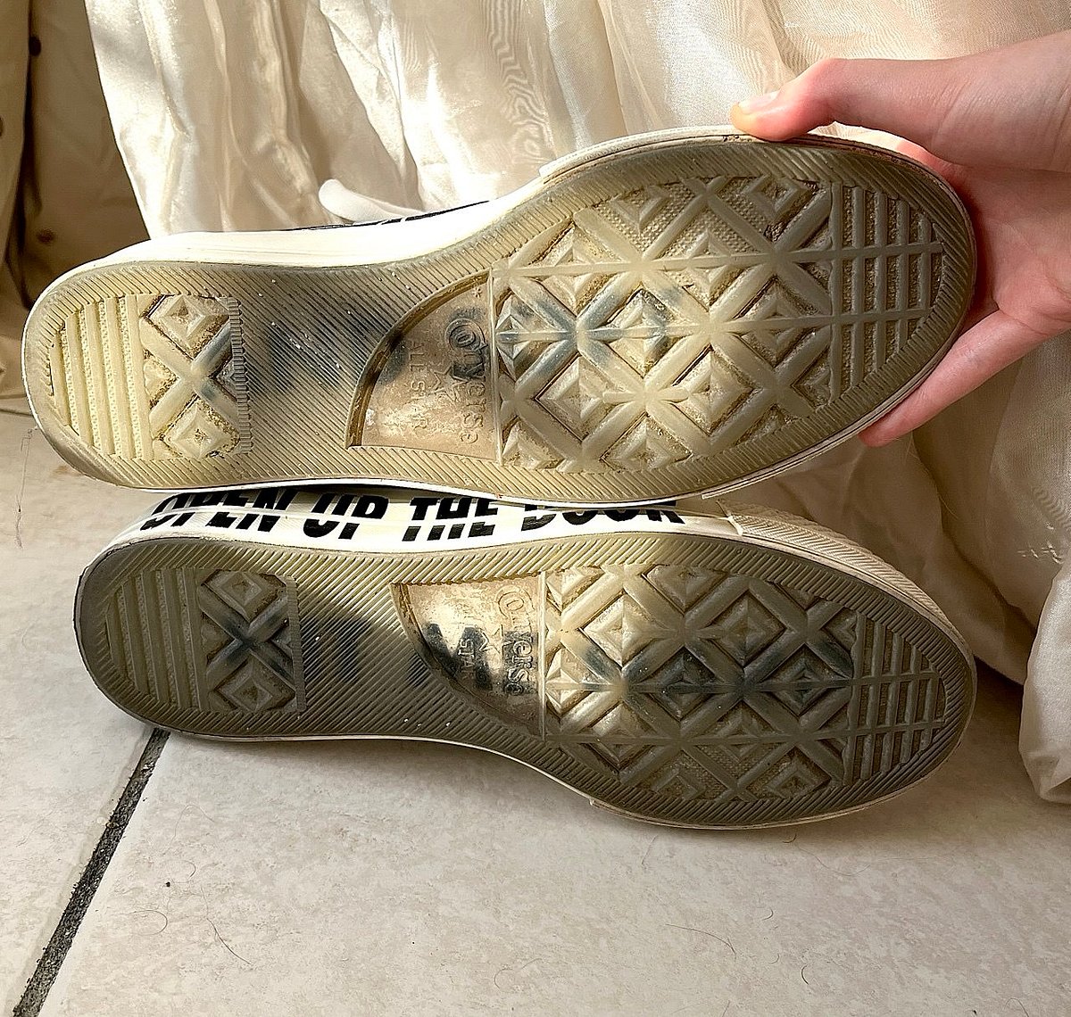 Kollaborazzjoni ta' Billie Eilish x Converse f'edizzjoni limitata - photo 6