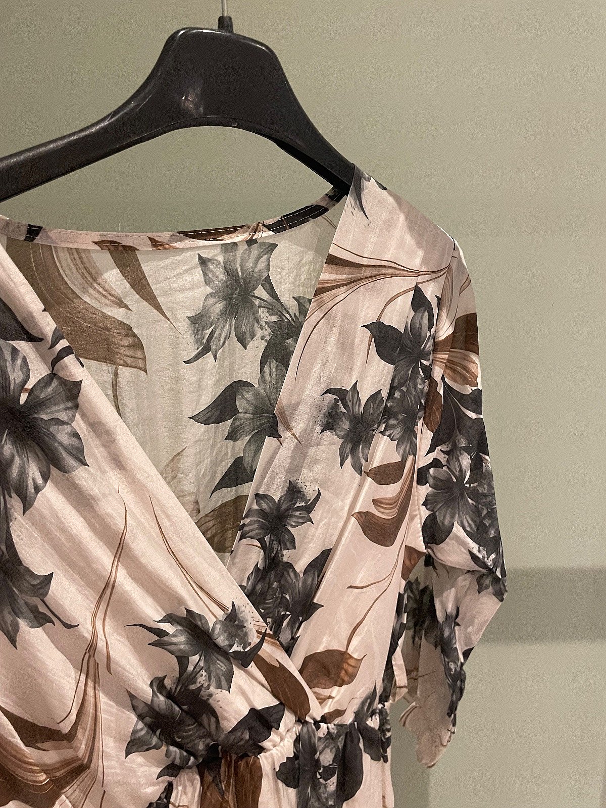 Floral Wrap Dress With Long Sleeves - photo 2