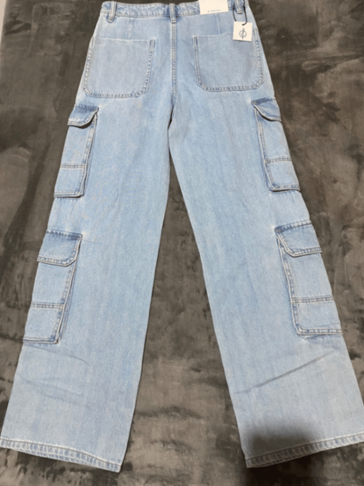 Jeans cargo wesgħin b'ħasil ċar ta' Stradivarius - photo 2