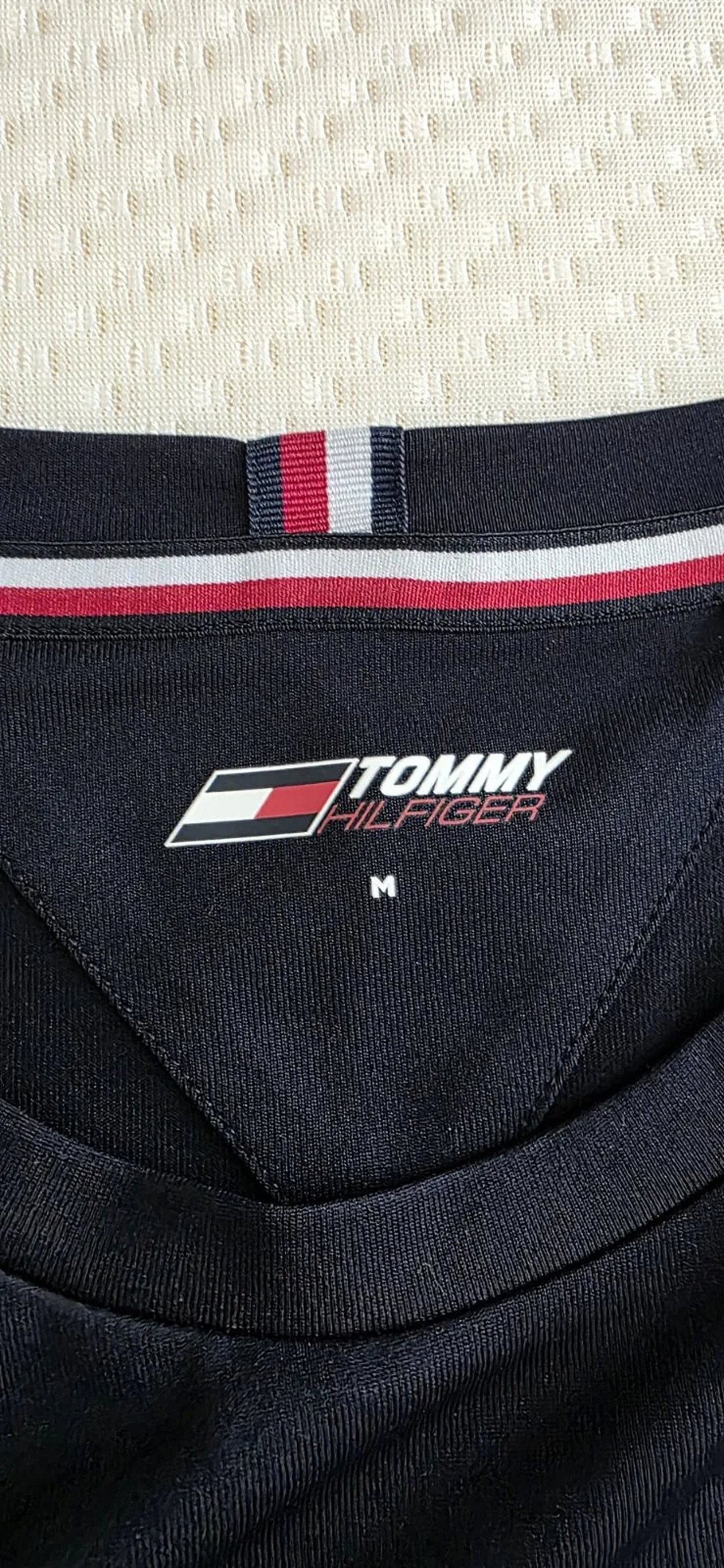 Tommy Hilfiger T-Shirts Bundle - photo 3