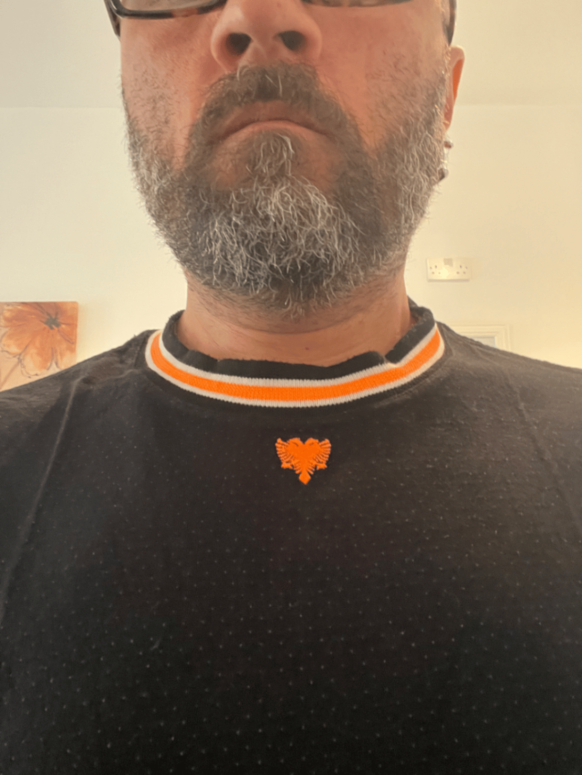 Camiseta de canalé con el logotipo bordado de Cavalera - photo 5