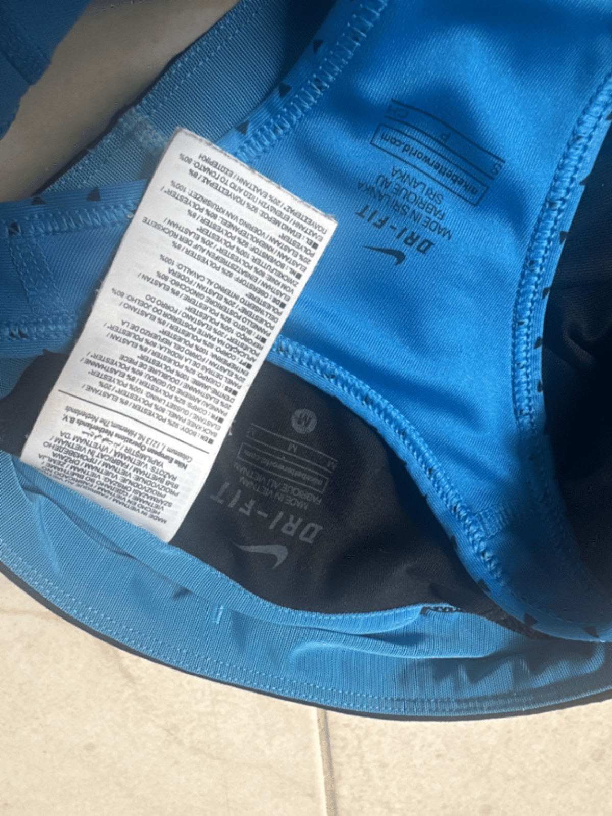 Completo reggiseno e leggings Nike - photo 3