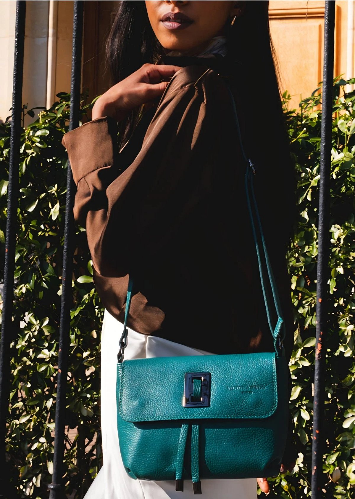 Victor & Hugo Paris Green Leather Crossbody - photo 2