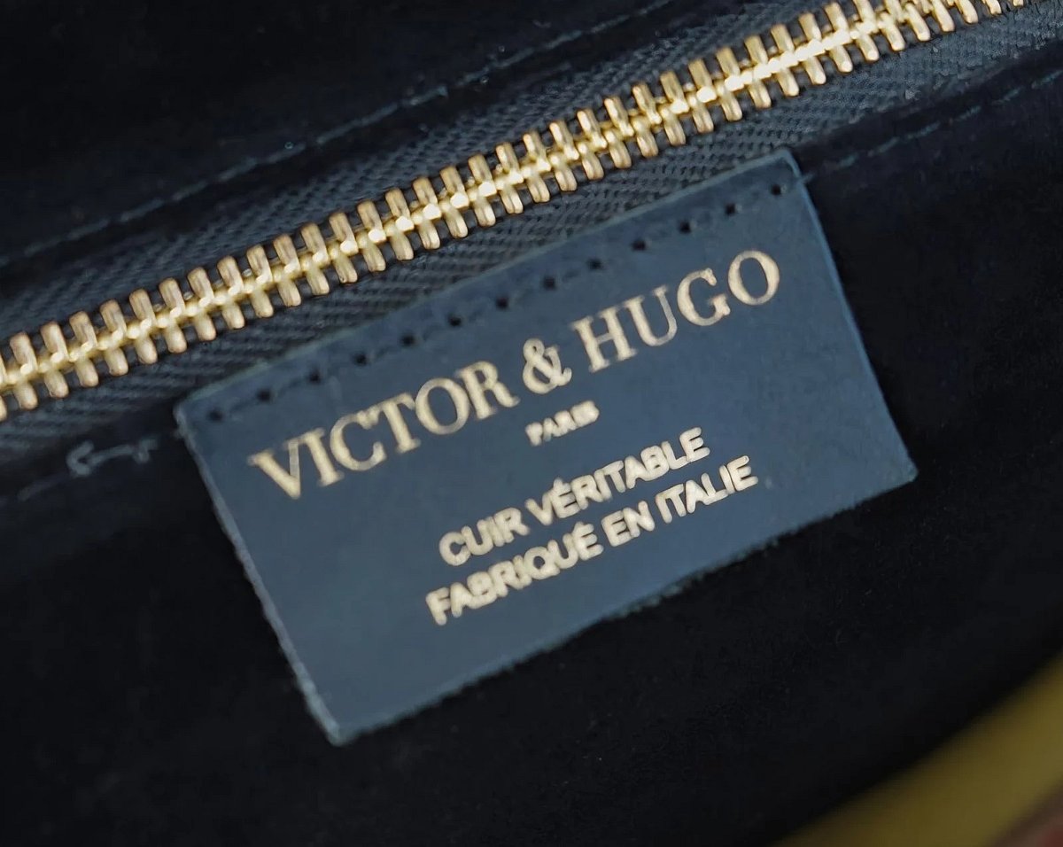 Victor & Hugo Paris Green Leather Crossbody - photo 3