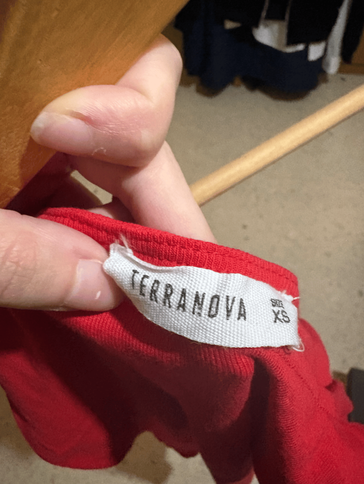 Red Ribbed Sleeveless Tank Top - photo 2