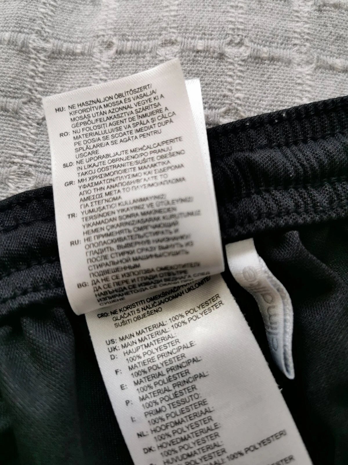 Pantaloncini sportivi Adidas neri - photo 2