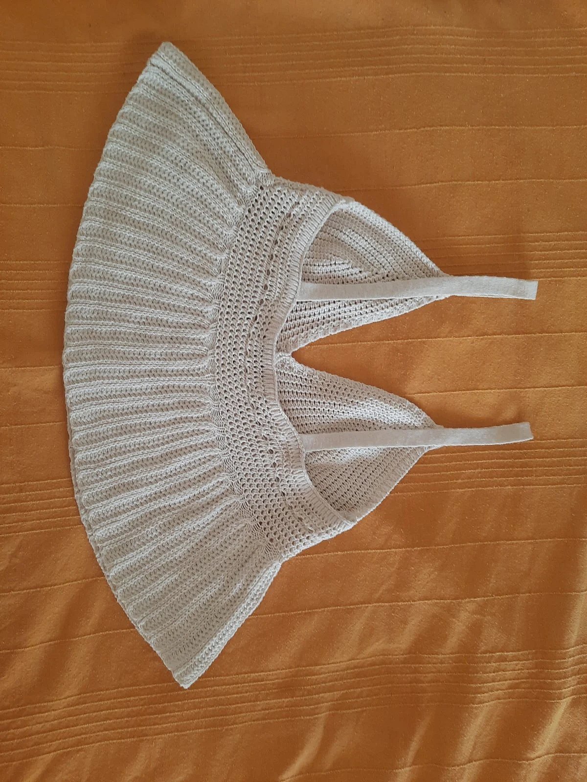Top tal-ganċ krema Stradivarius Daqs S/M - photo 2