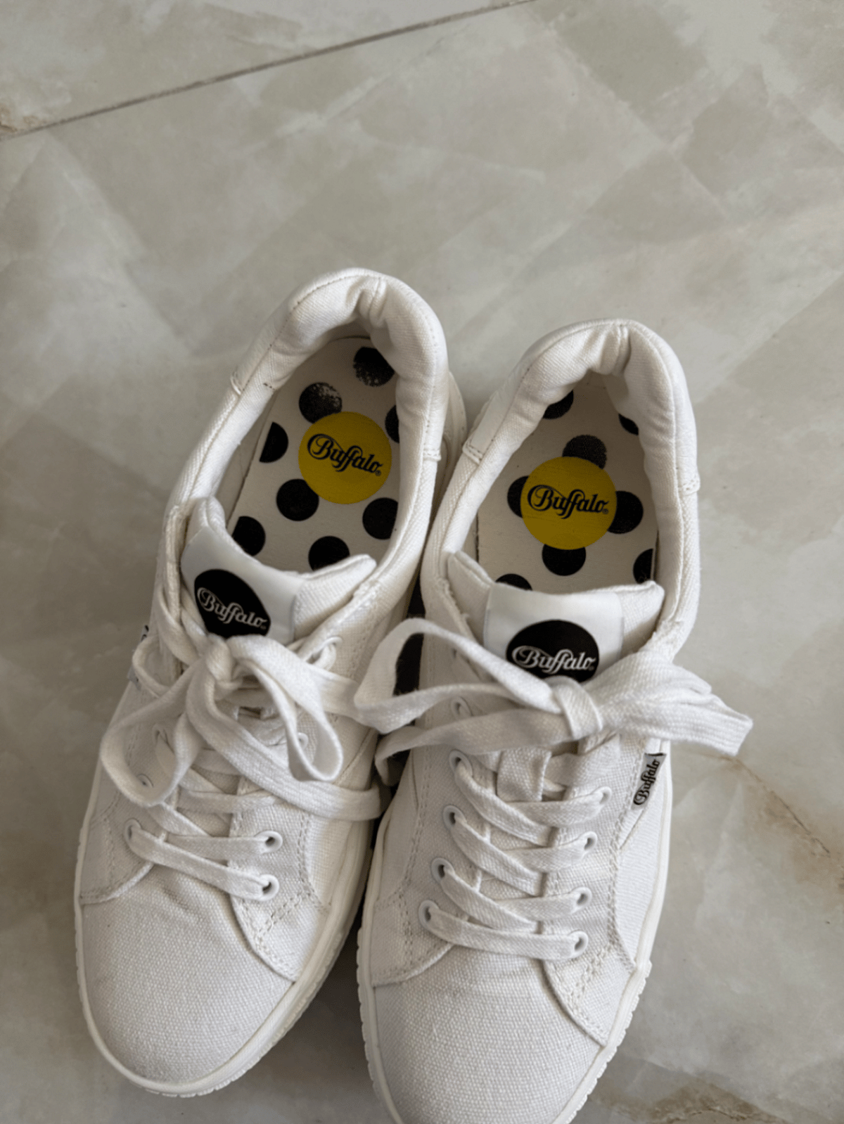 Sneakers vegane con suola in gomma e tomaia in tela Buffalo - photo 3