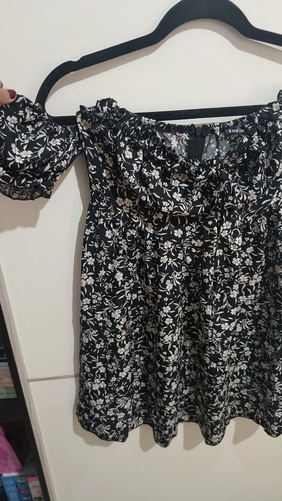 Black Floral Off-Shoulder Top - photo 2