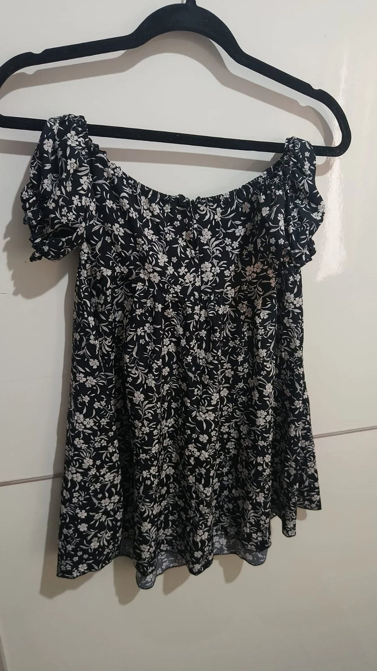 Black Floral Off-Shoulder Top - photo 3