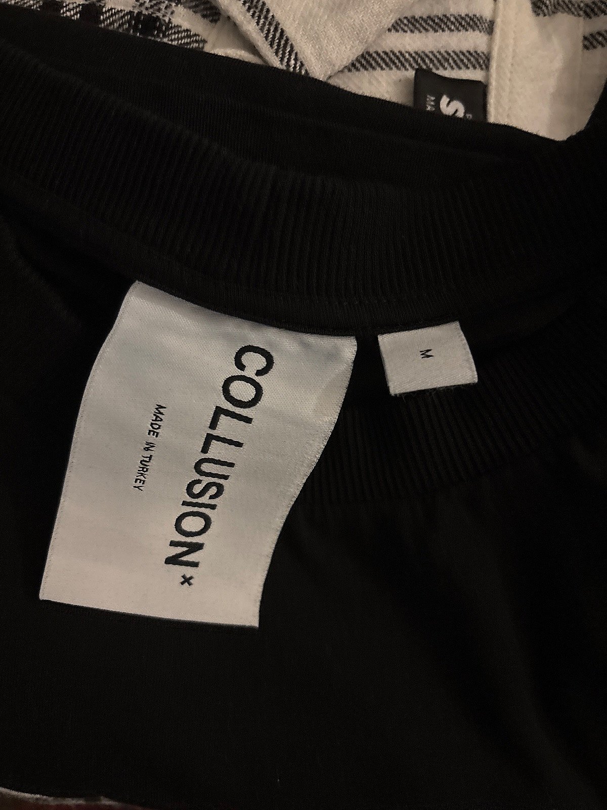 Camiseta com estampa «Black Collusion» - photo 2