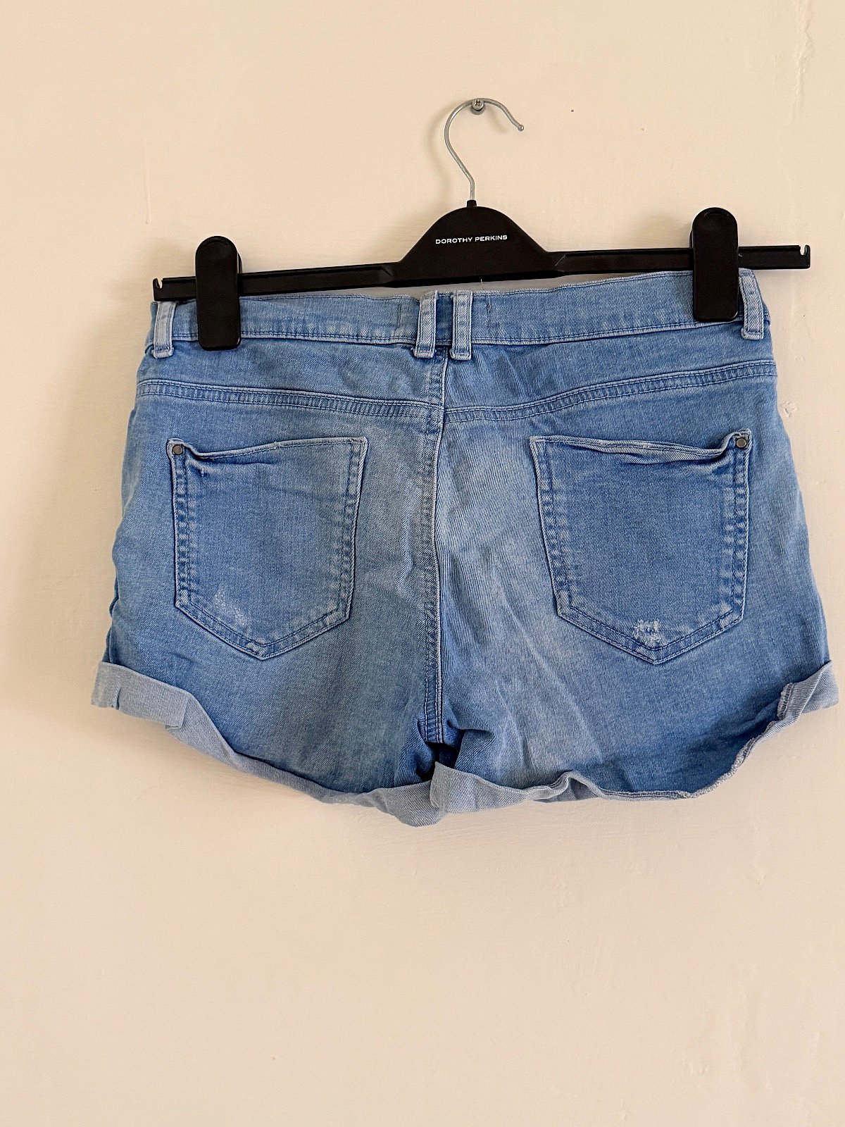 Xorts tad-Denim Irrakkmati ta' Dorothy Perkins - photo 3