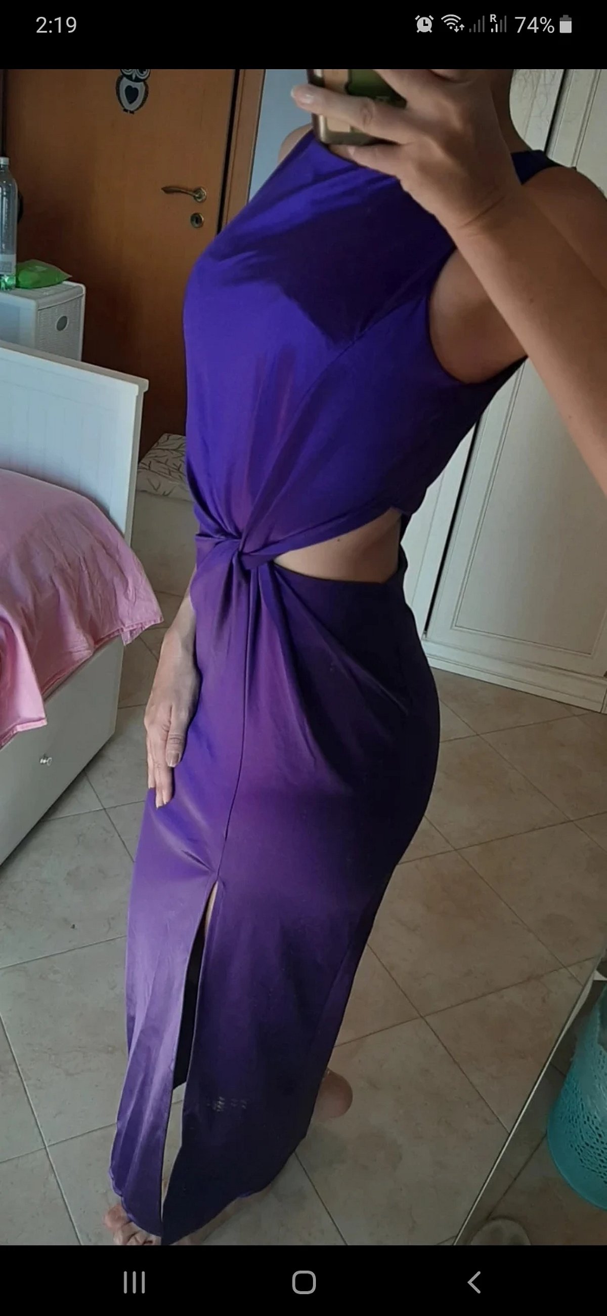 Vestido midi roxo com recortes - photo 2