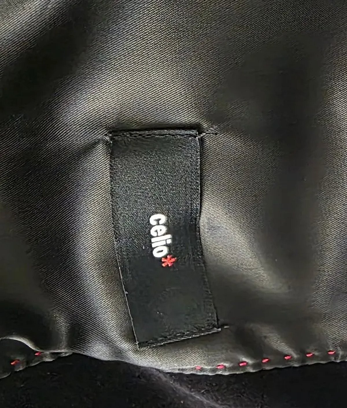 Blazer de terciopelo negro de Celio - photo 4